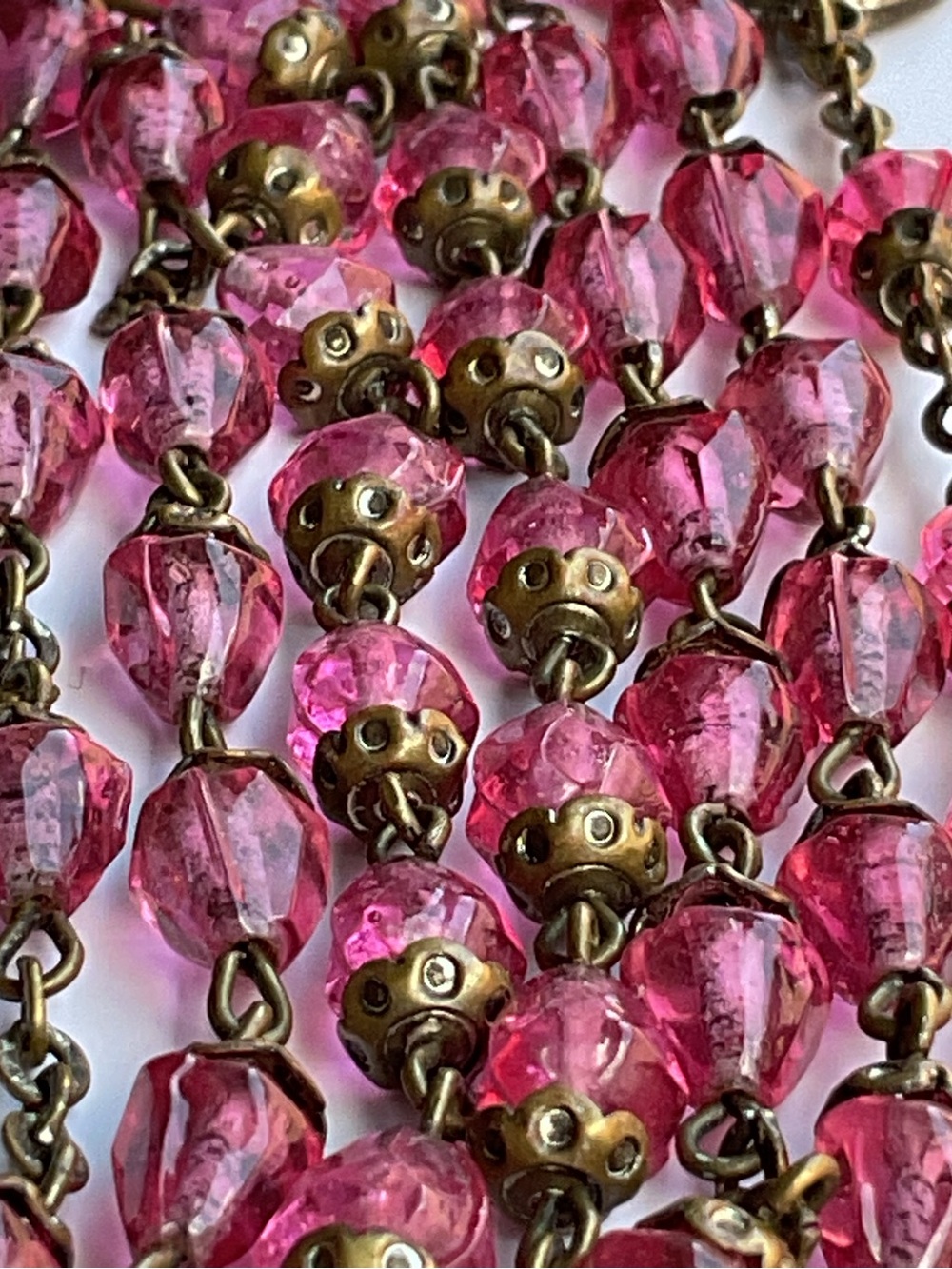 Vintage Pink Cone Shaped Glass Rosary Sorrowful Mother Jesus Carrying Cross - Picture 2 of 9